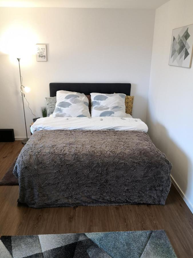 Exklusives Apartment Zw. Lu Und Speyer Mit Aufzug Neuhofen Екстериор снимка